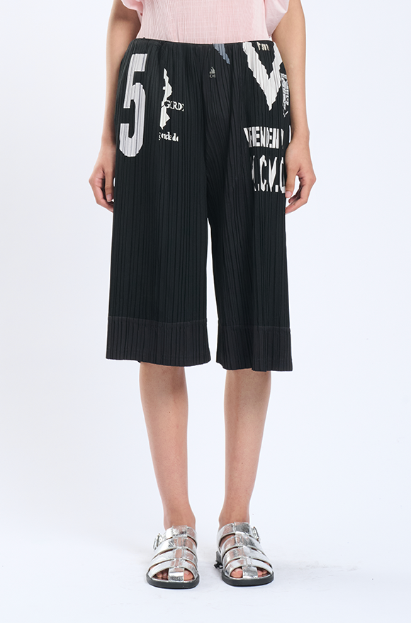 FUTEBOL BERMUDAS BLACK — RENATA BRENHA